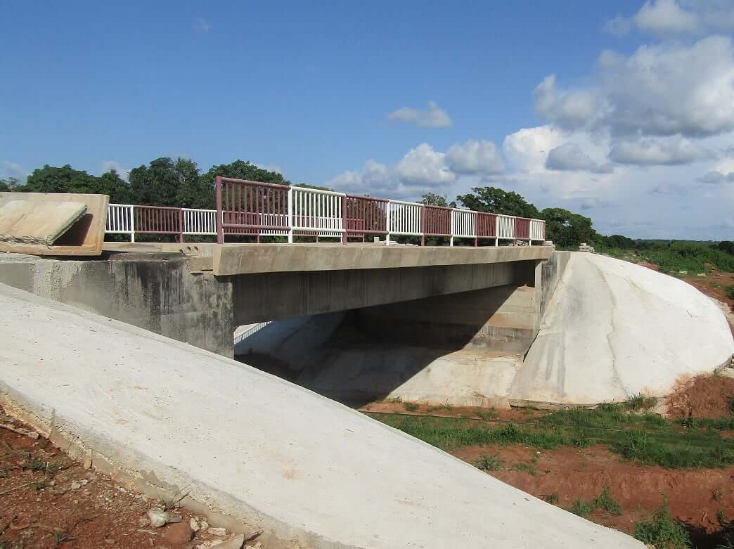 Un pont sur l'axe Ferké Kong