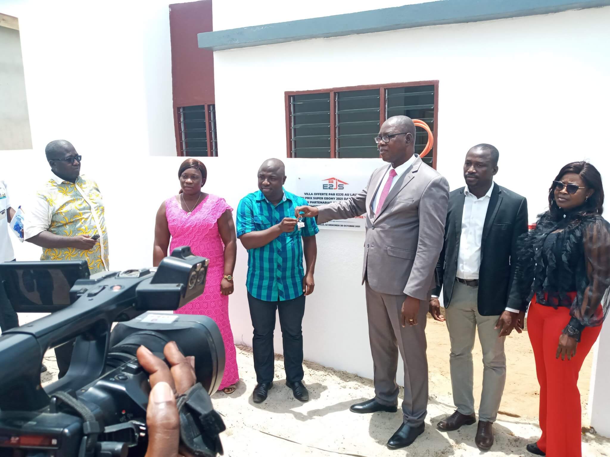 Presse – Le super Ebony 2021 Bohoussou Kouassi a pris possession de sa villa