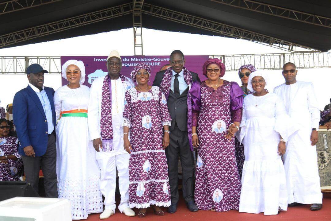 District autonome du Denguélé – Le Ministre-Gouverneur Gaoussou Touré investit dans la ferveur et l’adhésion des populations