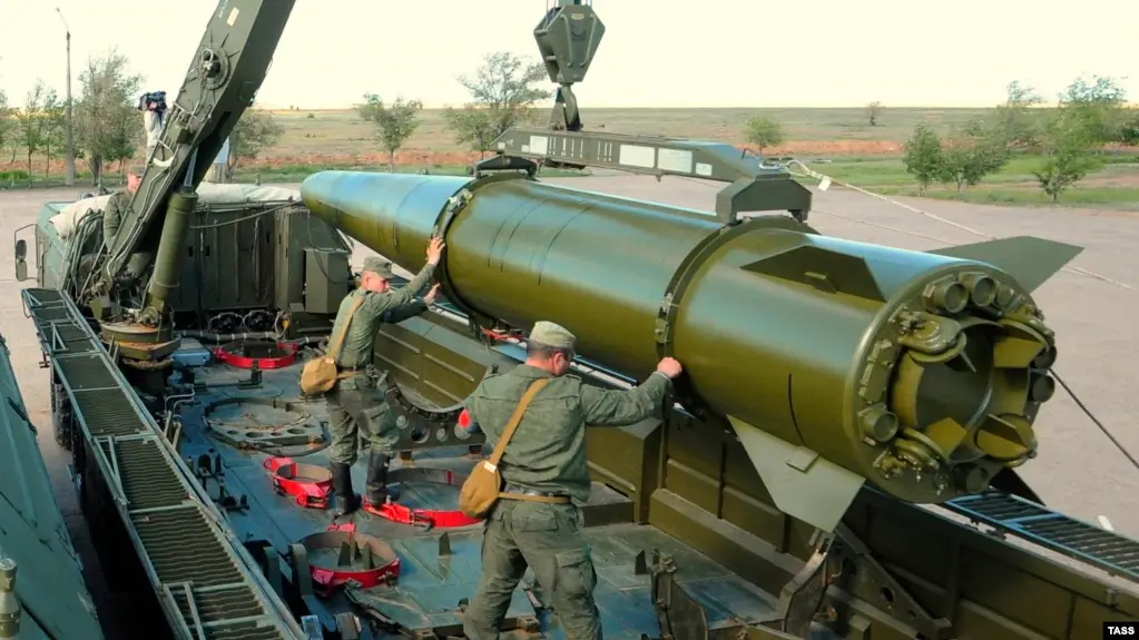 La Russie fournira des systèmes de missiles Iskander-M à la Biélorussie pouvant porter des charges nucléaires (Poutine)
