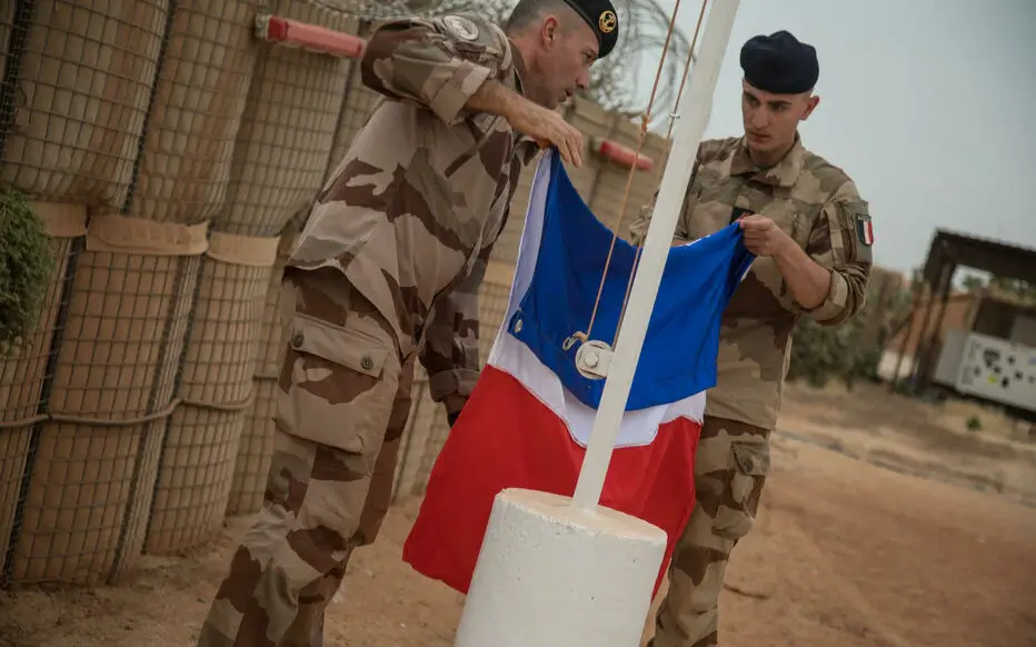 Le Mali rappelle à la France que ses avions restent interdits dans son ciel