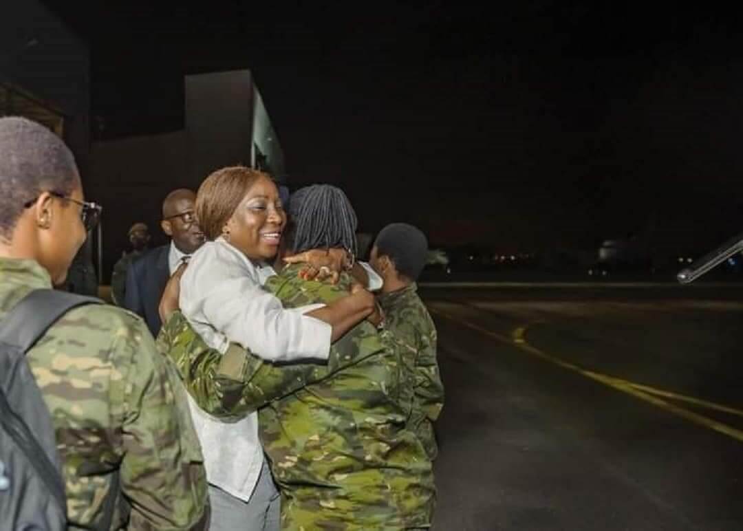 Scène de joie au GATL à Abidjan à l’arrivée des trois militaires libérées par le Mali