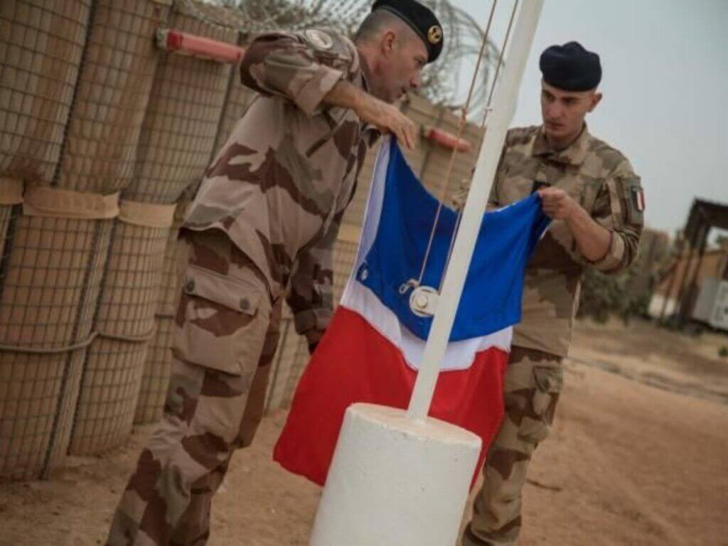 Les deux militaires français interpellés hier à Bamako ont été libérés