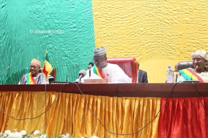 À Bamako le colonel Malick Diaw donne les nouvelles des 46 soldats ivoiriens