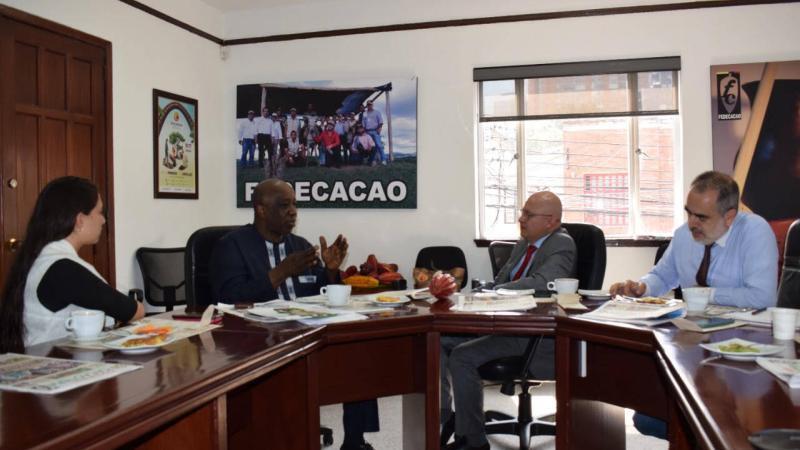 Visite de travail du Porte-parole des pays producteurs de l’Organisation internationale du cacao (ICCO) en Colombie