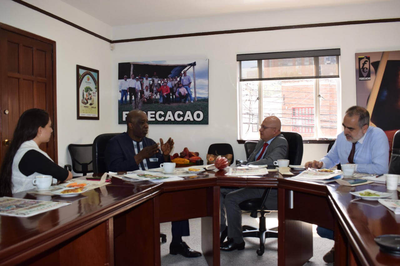 Visite de travail du Porte-parole des pays producteurs de l’Organisation internationale du cacao (ICCO) en Colombie